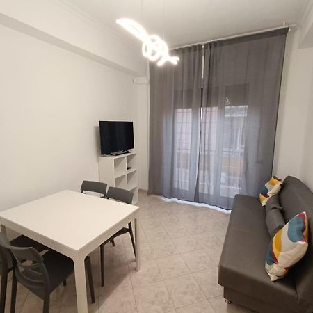 Tia Tourist Apartment Рим Екстер'єр фото