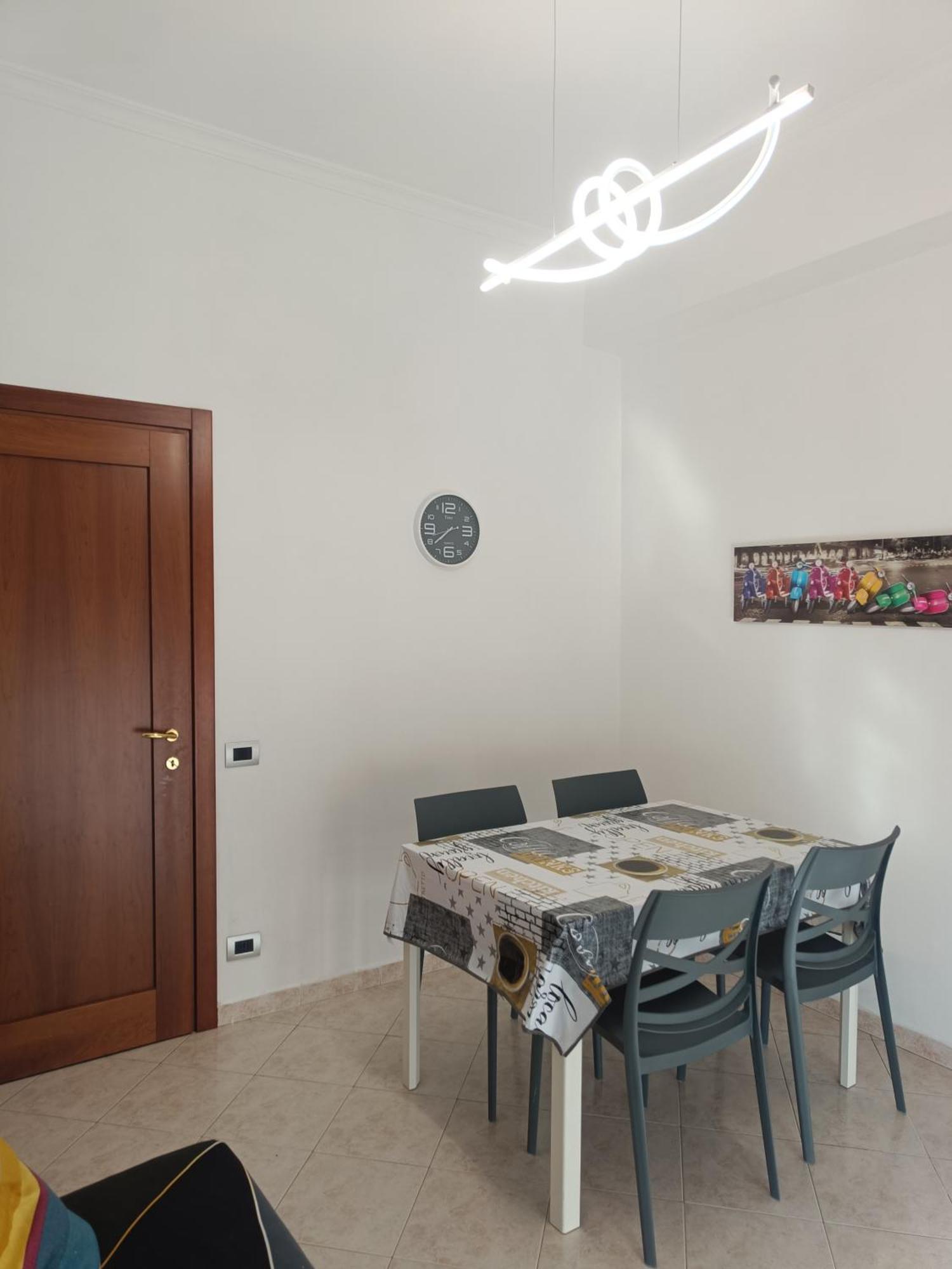 Tia Tourist Apartment Рим Екстер'єр фото