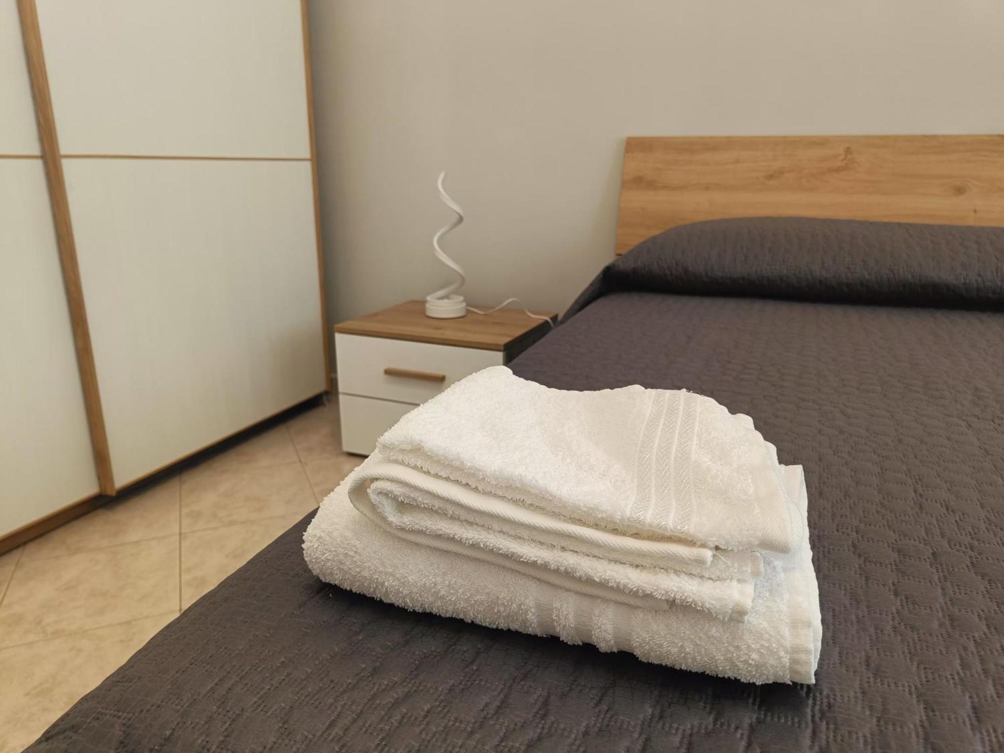 Tia Tourist Apartment Рим Екстер'єр фото