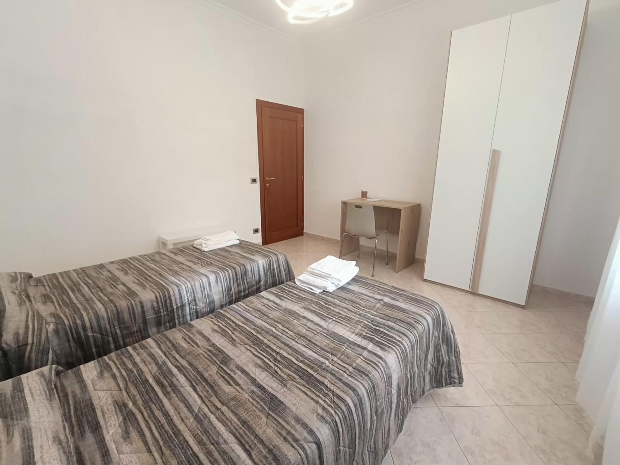 Tia Tourist Apartment Рим Екстер'єр фото