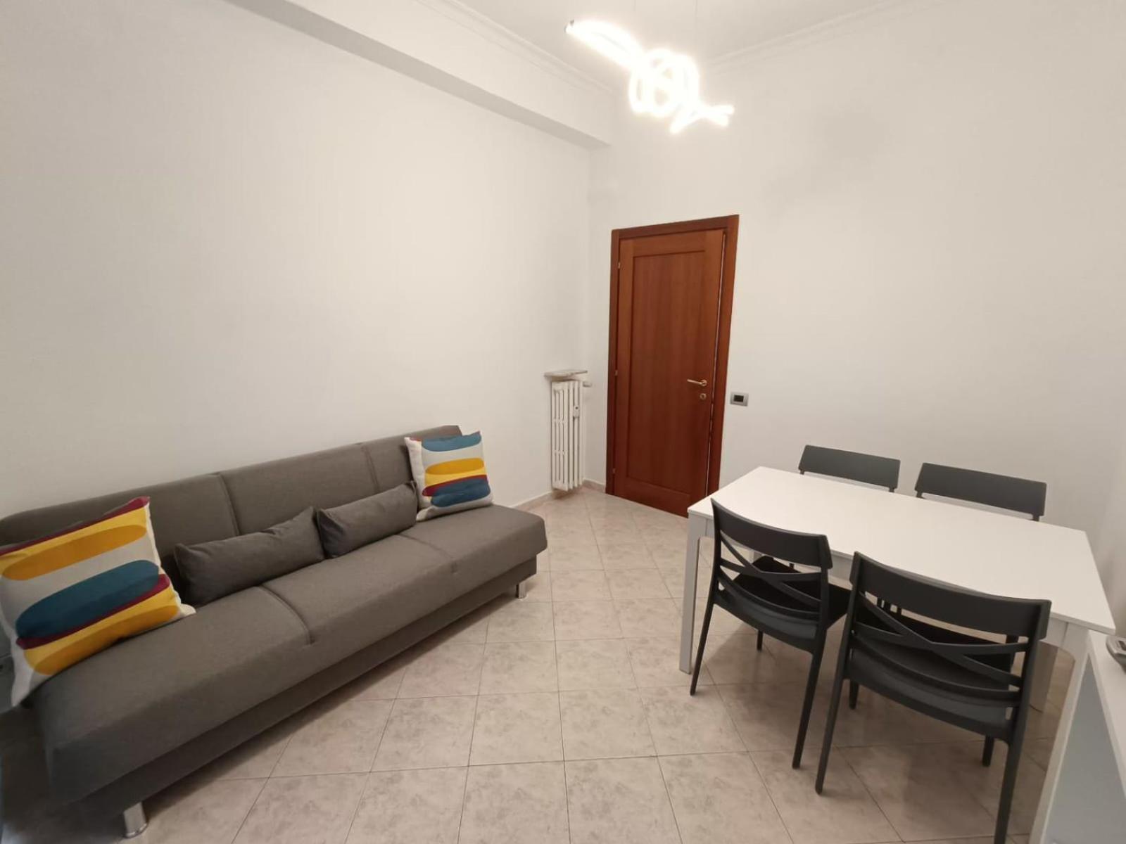 Tia Tourist Apartment Рим Екстер'єр фото